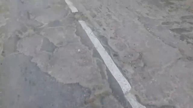 ""Идеальный"" ремонт дороги. Прям для ламбы.
