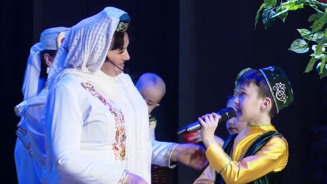 “Тарихта без эзлебез” бәйгесенең төбәк этабы Зәйдә узды