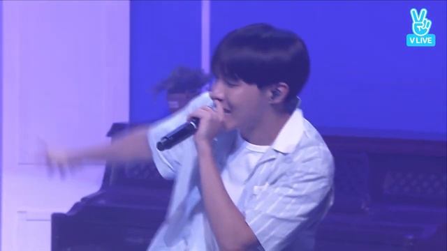 BTS - Look Here from BTS Home Party FESTA 2017 [ENG SUB] [Full HD]