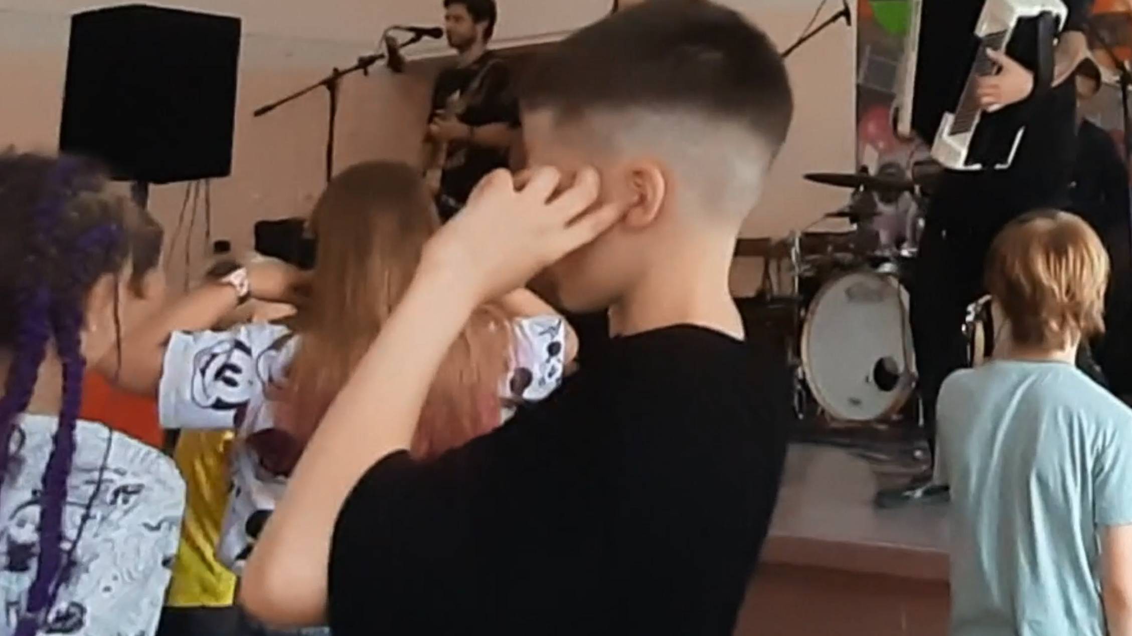 "Глухие" дети