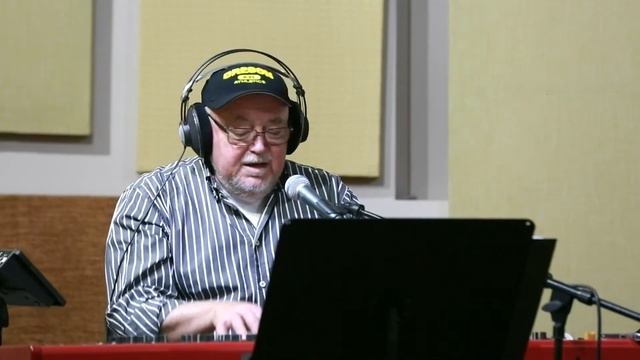 Концерт Леонида Гельбета и команды "Фортон" в общине "Возвращенные на Сион"