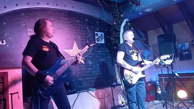 группа Рок-ТуСа в баре Rock Star г.Орёл 27.01.2024.