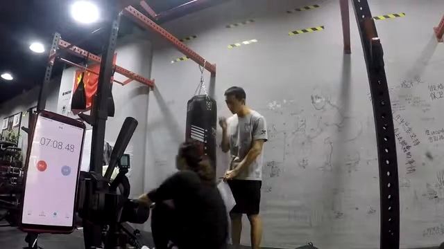 Crossfit 2019 OPEN 19.1 record by Michelle Zhu