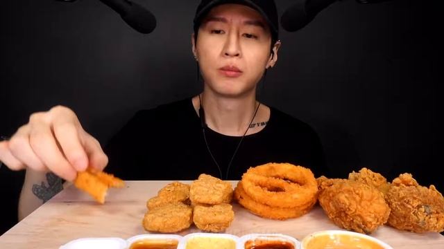 ASMR KFC