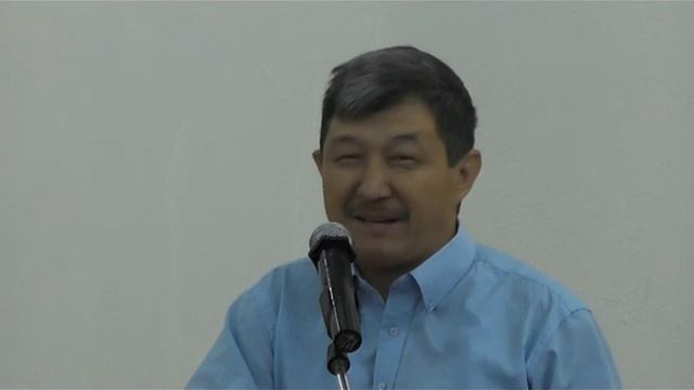 Табылды Акеров: 2010-жылы Убактылуу өкмөт өлкөнү башкара албай, айласы кетип калганда