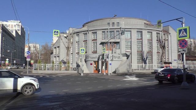 МОСКВА. ХАМОВНИКИ. «Город на память».  Клуб завода «Каучук».