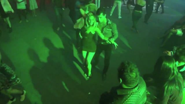 Salsa and the stiff upper lip - the English perspective on Latin Dance