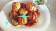 Печеный картофель с беконом на луковой подушке