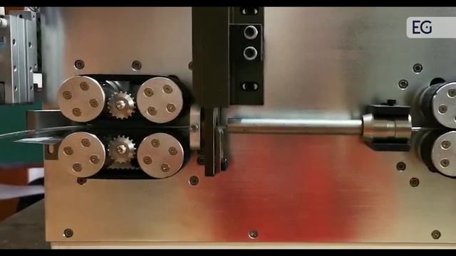 Оборудование для резки и зачистки стального каната в оболочке EW-05D