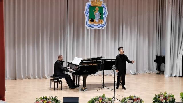 Китайская народная песня "Скажите, пожалуйста" Шичже Ван