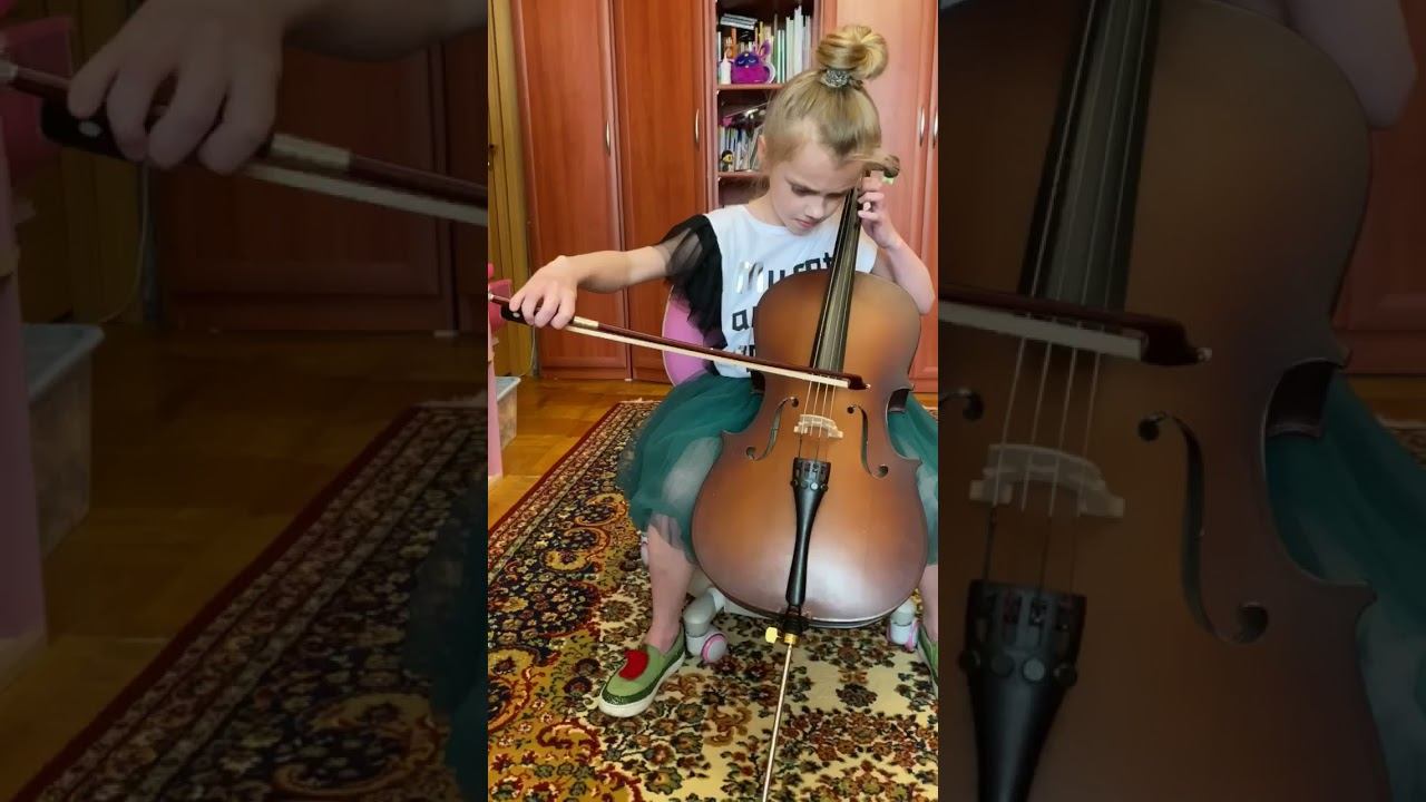 1 класс "Ой лопнул обруч", "Песенка" Ж. Люлли. Преп. Коробко Ольга
