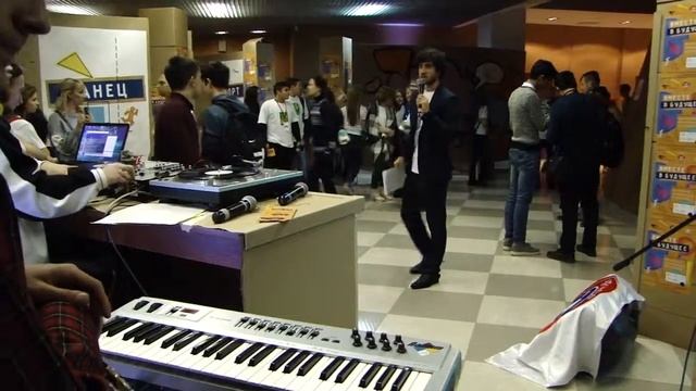 Живая музыка на фестивале «Вместе в будущее!»