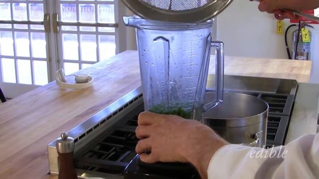 How to make a mint pea soup. The ABC's of seasonal cooking.