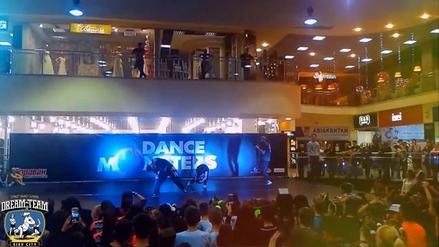 Dream Team Dance School на Dance Monsters