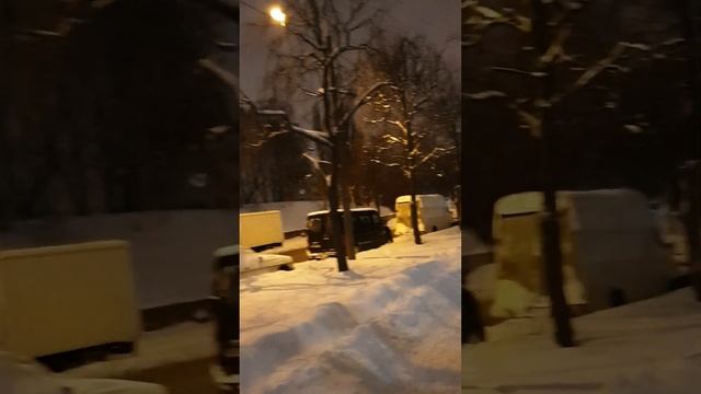 Вечерний Минск в спальном районе. Evening Minsk in a residential area. 주거 지역의 저녁 민스크 #asmr #minsk