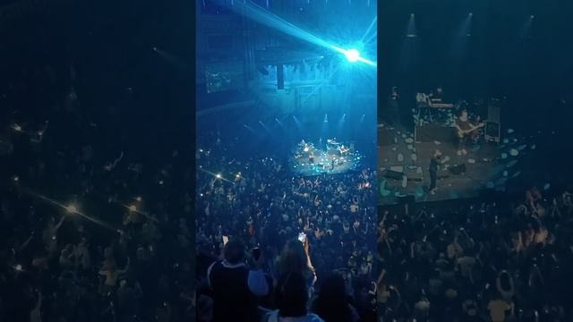Okean Elzy in London. Obiymy mene (eng - Hug me). One of the best songs.