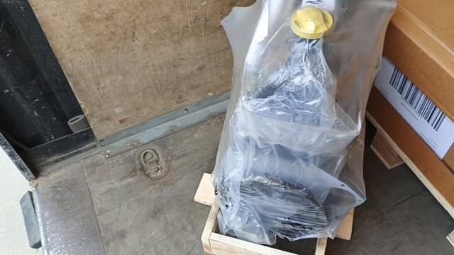 Отправка 5-ти грузов ТК "ПЭК" от 18.04.2025