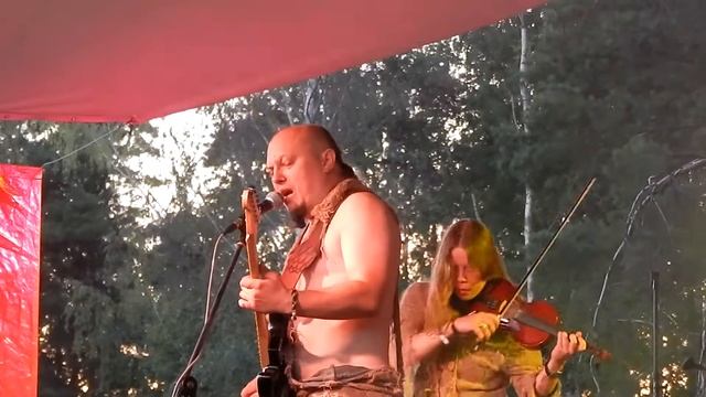 Тролль Гнёт Ель - Нарезка с выступления на Folk Summer Fest 2014 (любительская съёмка)