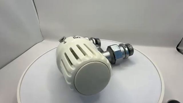 VT.045.N.04 Комплект терморег-го устаткування VALTEC д/рад., кутовий 1/2"