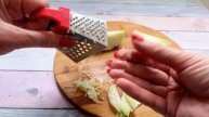 Для чего нужны КРОХОТНЫЕ терки? Всегда думала, что это просто СУВЕНИР
