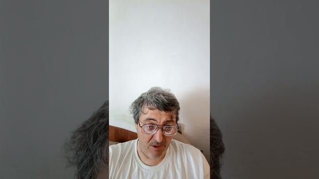 Включите свет.