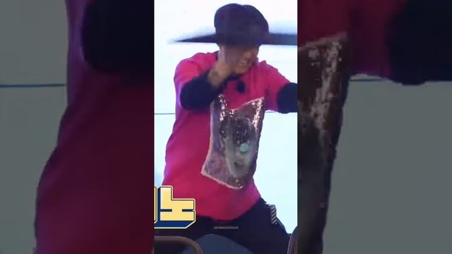 Чонгуки даже злится мило😂💜