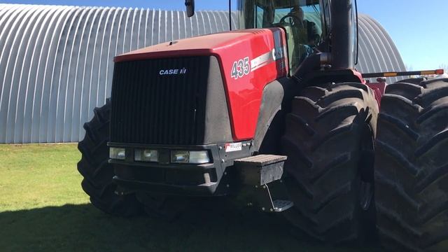 SOLD CaseIH 435 4wd tractor