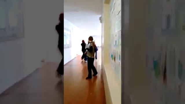 Голубь в школе!🤣