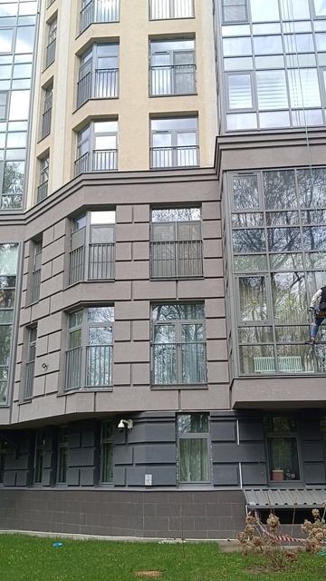 Питер работа зп-250к в месяц