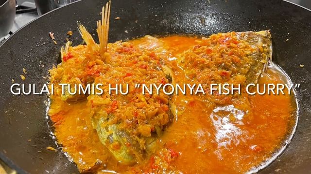 Malaysian Nyonya-style fish curry | gulai tumis fish curry | simple stir-fry pork and green beans