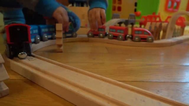 Рома и Диана Подарки на Новый Год 2017 Рома и Диана нашли под Ёлкой любимые ИГРУШКИ