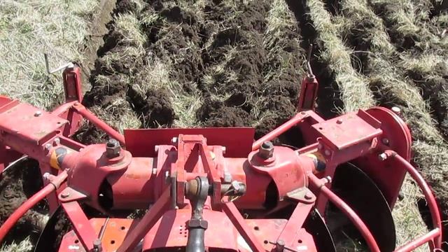 Kubota GL32. Навесное оборудование.