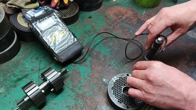 Заказы матриц и роликов для нашего гранулятора Компакт 100