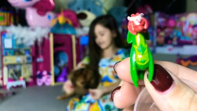 РаСпАкОвКа Лизунов Попрыгунчиков Покемонов Ева БонБон и шпиц Булька