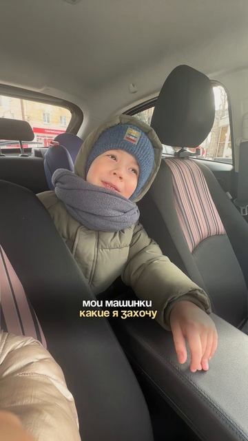 Моя мама - фрилансер)) 
Каково это - смотри в рилс.