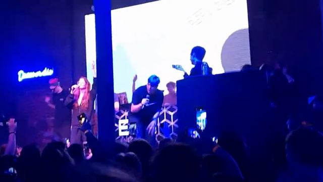 5opka feat. Женщина - Пиглины. Концерт Лиги Кубизма Live (отрывок)