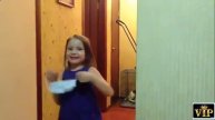 смотреть приколы про маленьких детей