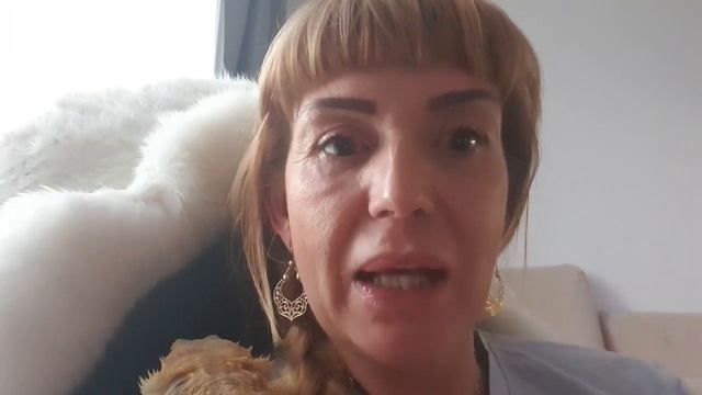 Мой первый эфир 🙈🙈🙈. Нас 1000.  Урааааа.  Спасибо всем😘😘😘
