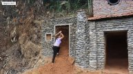 София 15. София углубляется в гору. соединяет два помещения