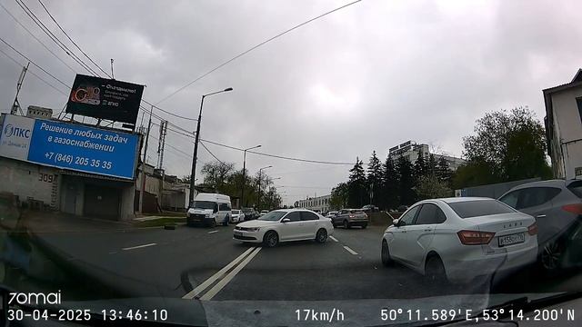 30.04.2025 в 13:46 водитель на автомобиле VОLКSWАGЕN JЕТТА, г/н У229ЕН163