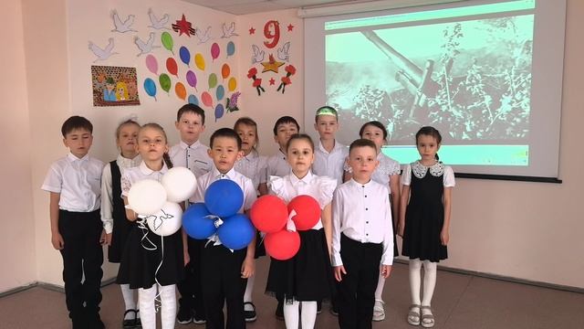 "О той весне" сл.и муз. Е.Плотниковой. Исполняет 1 класс РЖД лицея № 2