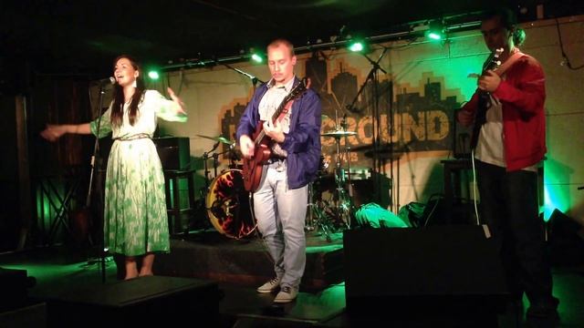 Катя Грачева с группой. Kate Gracheva with Band - Halo (by Beyonce). Bossa Nova cover.