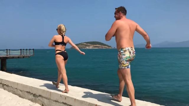 Акуна Матата