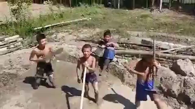 ШУМ БОЛА ТРЕНД