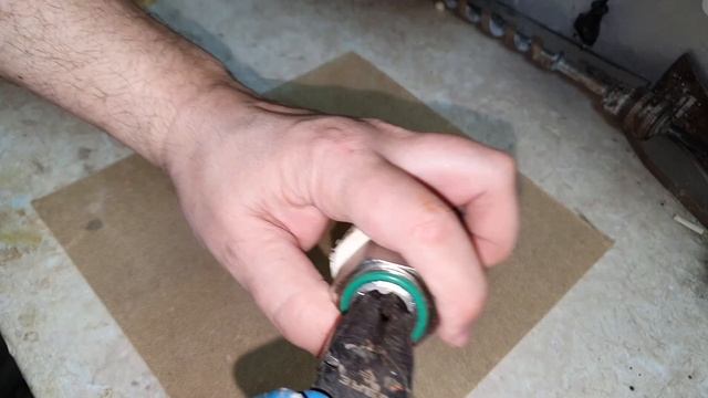 как затянуть американку пассатижами