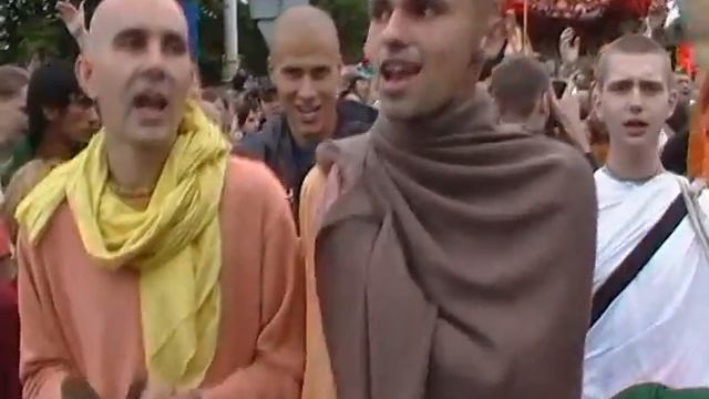 Ратха ятра 2011г 19 июня.Москва.ВДНХ