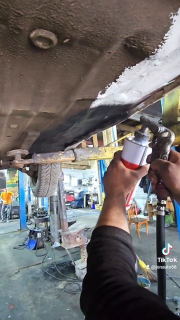 обработка антигравием. #jonauto #обработкаднаавтомобиля #антигравий #автомобили #ремонт #автосервис