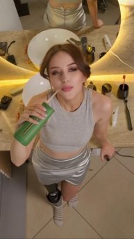 Хочешь такую же красивую улыбку? 💋 Revyline в помощь! Зубная щетка, ✔️ ирригатор, ✔️ паста