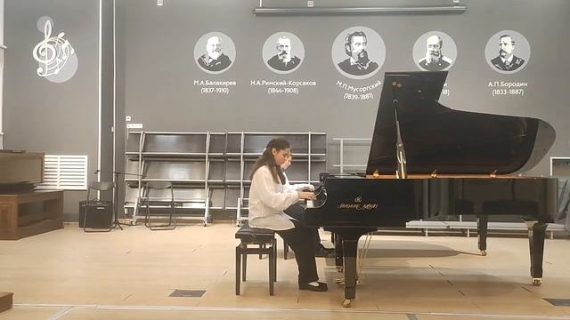 П. И. Чайковский " Щелкунчик"   Танец Феи Драже. Исполняют Коваленко А. А. и Пархоменко А. В.
