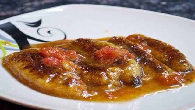 Горячий банановый десерт